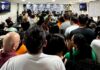 Servidores/as de Quixadá lotam Câmara municipal contra projeto que confisca salários e aposentadorias